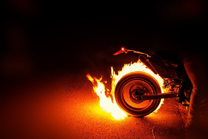 Ban sepeda motor, api, pembakaran, Ban terbakar, Sepeda Motor, roda, kecepatan