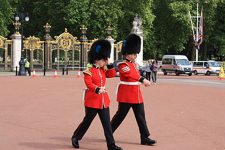 Londen, Buckingham palace, wisseling van de wacht
