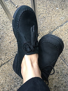 giày dép, màu đen, giày dép, người phụ nữ, bàn chân, Cô bé, Đánh giày