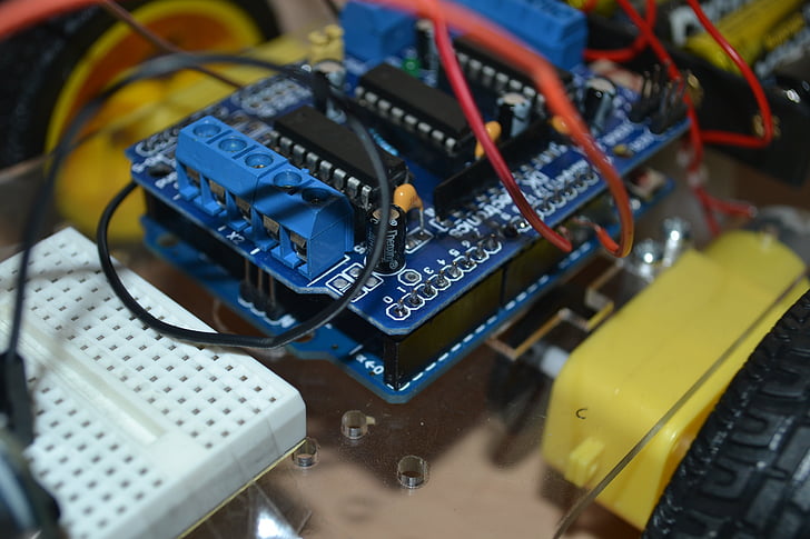 Adafruit, controlador, Arduino, motors, cables, electrònica