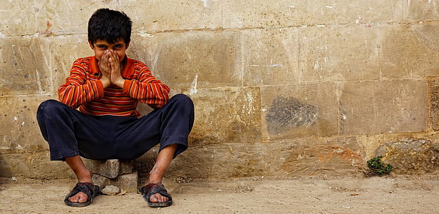 child, boy, birecik, sitting, people, men, poverty