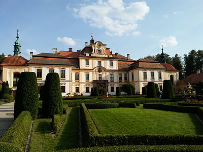 Jemniště, Schloss, Denkmal, Garten, Romantik