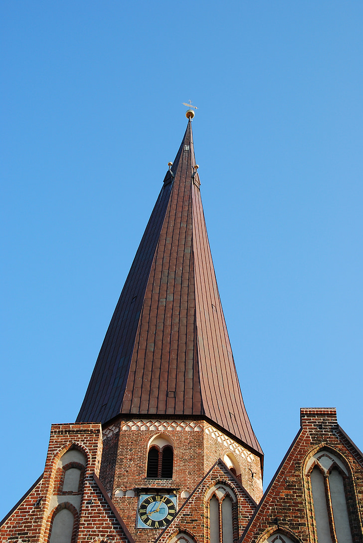 steeple, askew, salzwedel, building, church, inclined, tower