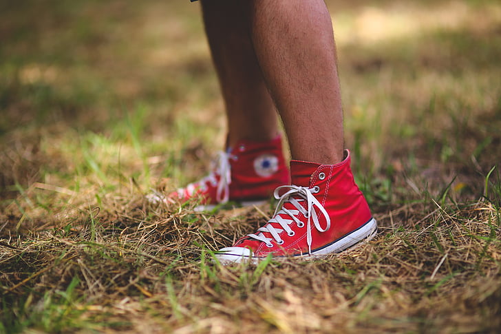 Anh chàng, Cậu bé, người đàn ông, sneakers, Converse, màu đỏ, chân