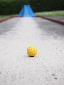 quả bóng, quả bóng mini golf, màu vàng, sóng, hướng dẫn bóng, Sân golf thu nhỏ, Minigolf thực vật