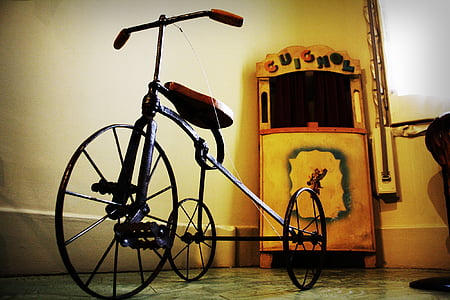 person, taking, photo, wheeled, vehicle, antique, tricycle