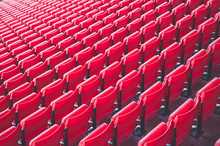 czerwony, Stadion, trybuny, plastikowe krzesło, w wierszu, dzień, pomieszczeniu