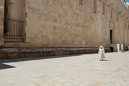 수녀, 시칠리아, 시 라 쿠 스, 아키텍처, 건축된 구조, 한 사람, 전체 길이