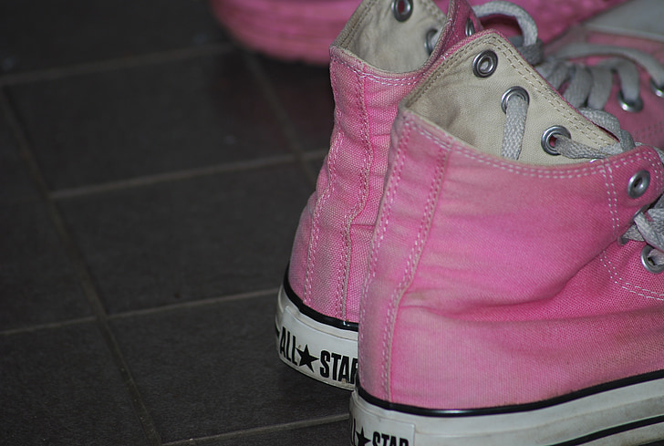 Slippers, roze, het schoeisel