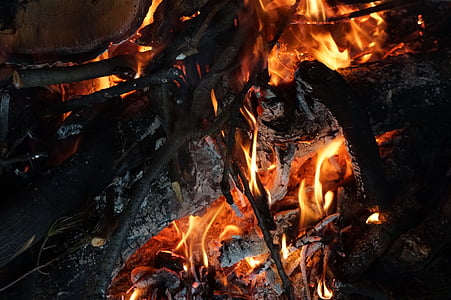 foc, campament, foguera, l'aire lliure, flames, nit, fusta