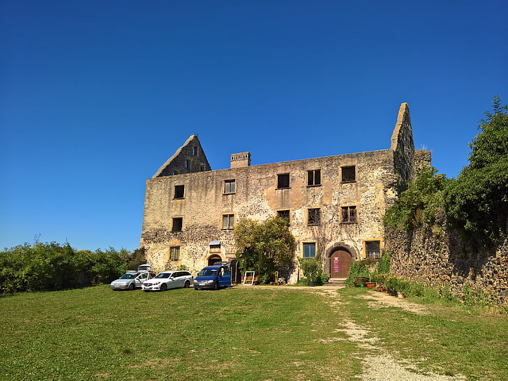 Zřícenina, hrad, města Burkheim, plavání