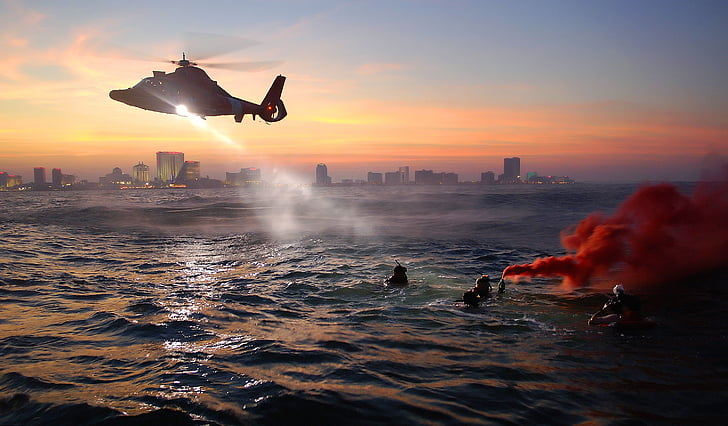 вертоліт, Берегова охорона, рятувальної підготовки, Вправа, море, води, плавці