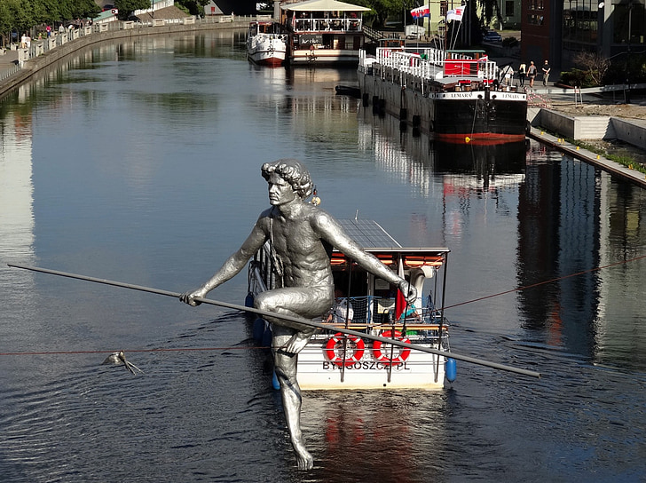 bydgoszcz, canal, river, boat, sculpture, statue, poland