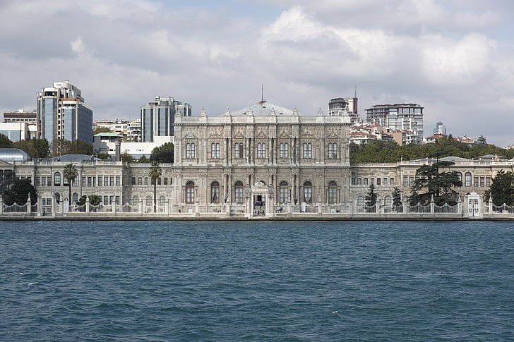 Pałac Dolmabahçe, Beşiktaş, Stambuł, Marine, wody, Turcja, krajobraz