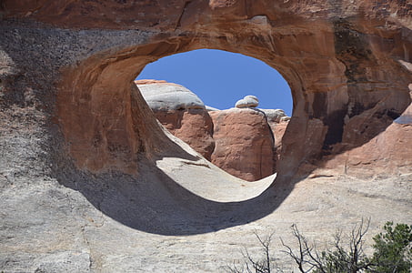 tunnel arch, Arches nationalpark, Utah, USA, nationalparken, valv, Moab