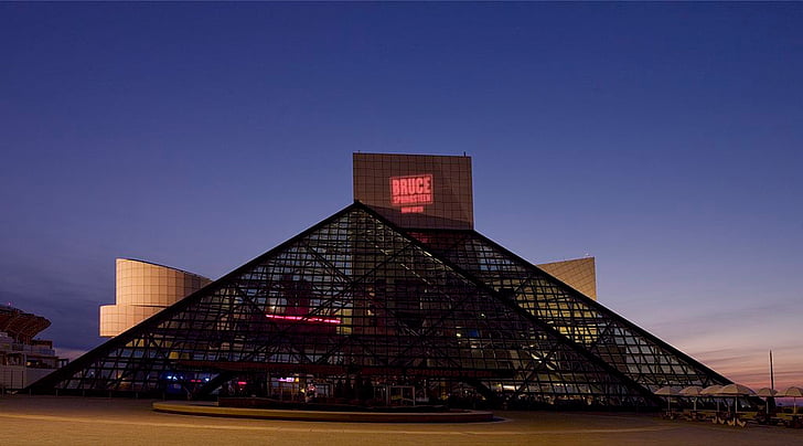 Rock and roll hall of fame, vartegn, nat, aften, Nighttime, Cleveland, Ohio