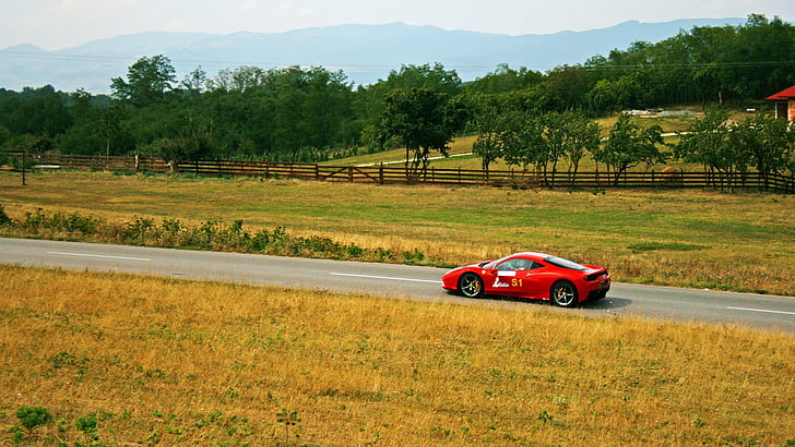 Ferrari, cursa, cotxe, carreres, paisatge, turó, ascensió turó