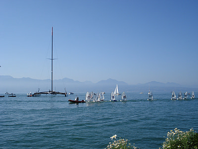 katamaraan, alinghi, Genfi järv, Lausanne, Šveits, ouchy, purjetamine
