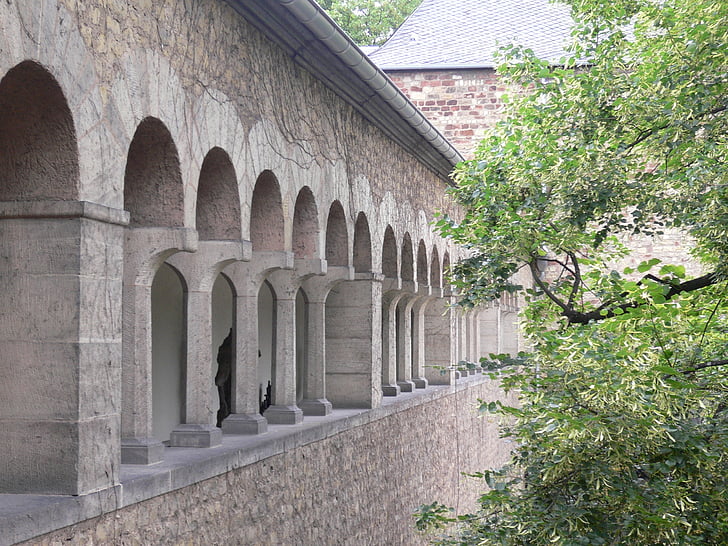 Simeon pin trier, klooster, kloostri