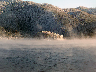 canim lake, british columbia, canada, water, winter, early morning, steam