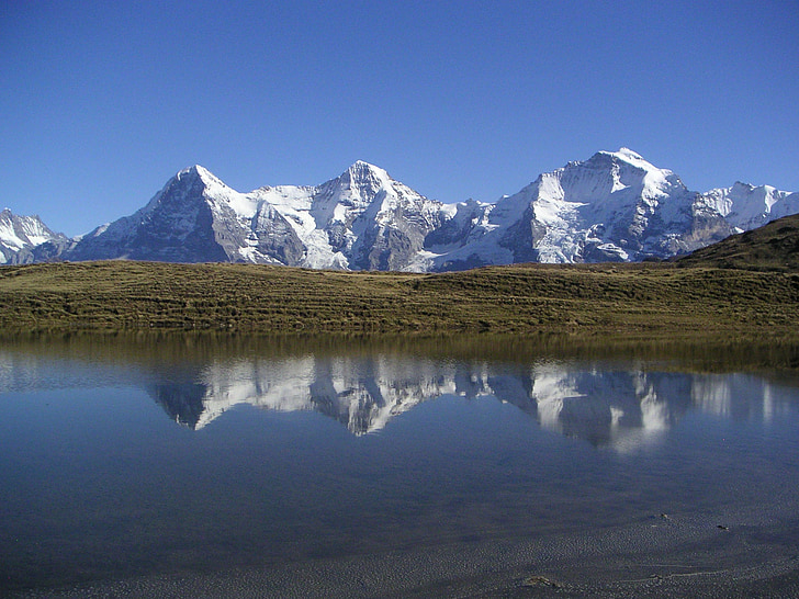 Eiger, vienuolis, pirmo spaudimo, kalnai, Grindelvaldas, žiemą, Šveicarija
