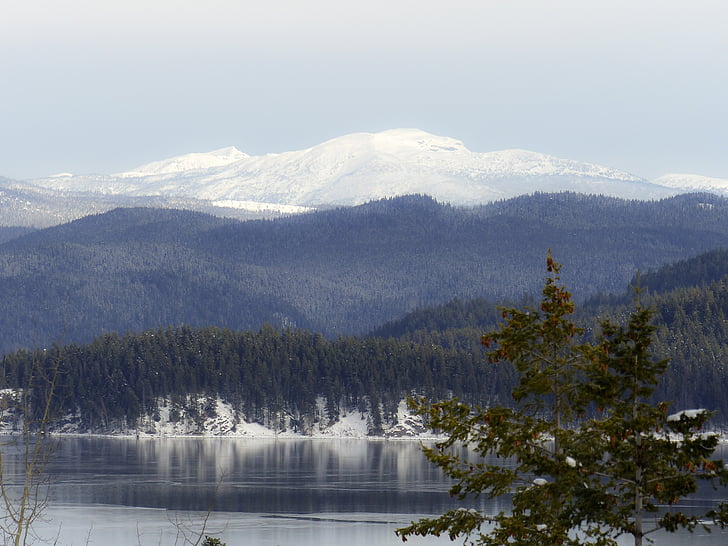 canim езеро, Британска Колумбия, Канада, зимни, сняг, студено, сезон