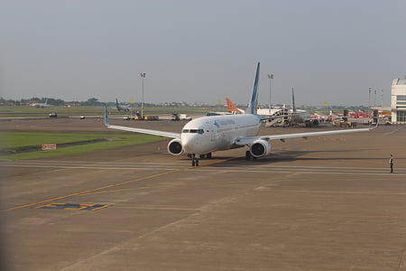 plano, Garuda, Boeing, avión, avión de pasajeros, Jet, avión