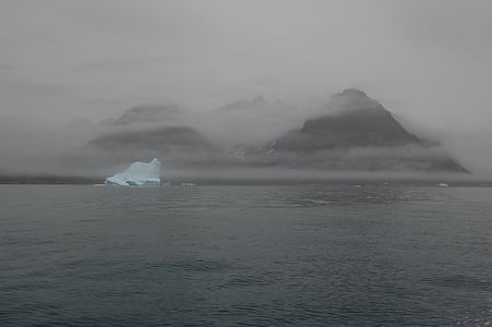 niebla, masa de hielo flotante, montañas, nubes, Groenlandia, agua, naturaleza