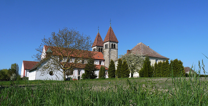 kirkko, Reichenau, Bodenjärvi, Reichenau island, kevään
