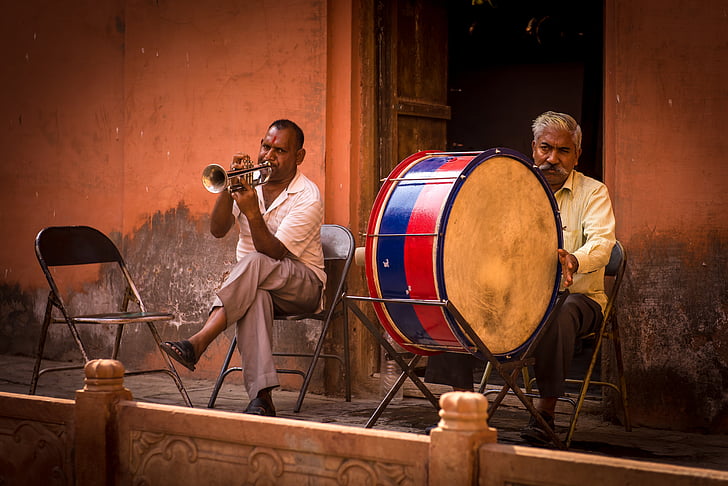 Indianen, muzikant, pauken, trompettist