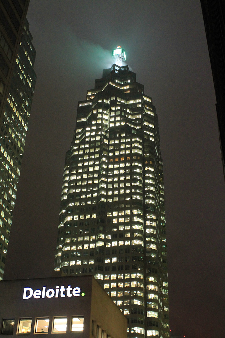 város, nagy emelkedés, éjjel, a városi éjszakában, Toronto, Skyline