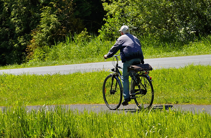 ciclistas, rural, Commute, estrada, ciclovia, idílico, início do verão