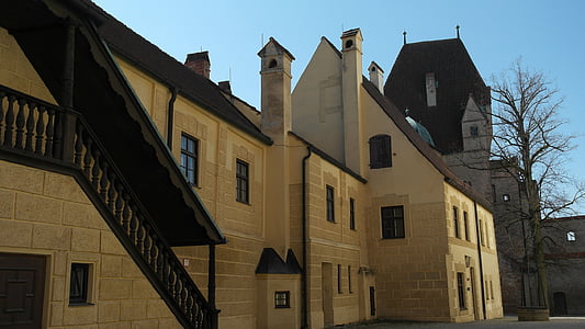 Landshut, Stadt, Bayern, historisch, Burg Trausnitz, Orte des Interesses, im Mittelalter