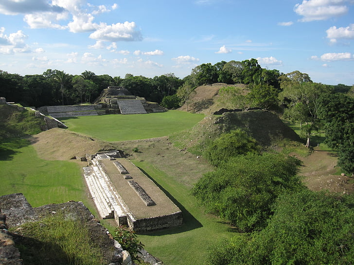Altun ha, Karibská oblast, pyramida, Maya