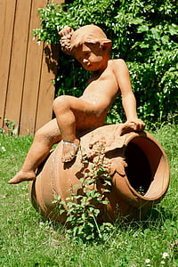 Poika, Krug, jar, aiheuttaa, puutarhan koriste, patsas, ulkona