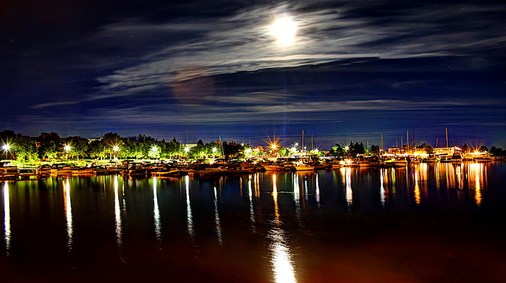 éjszaka, kikötő, város, éjszakai égbolt, víz, turisztikai, utca-és városrészlet
