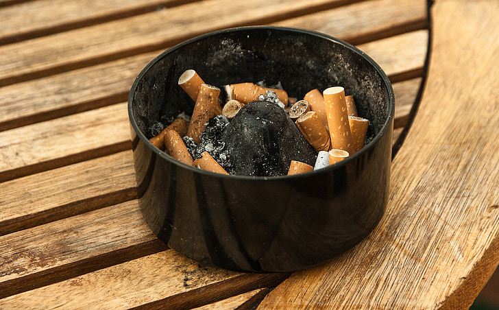 askebæger, cigaretter, aske, ryger, skod, mad, træ - materiale