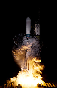 raketlancering, raket missie, ruimtevaart, opstijgen, Kepler delta ii, Start, straalmotor
