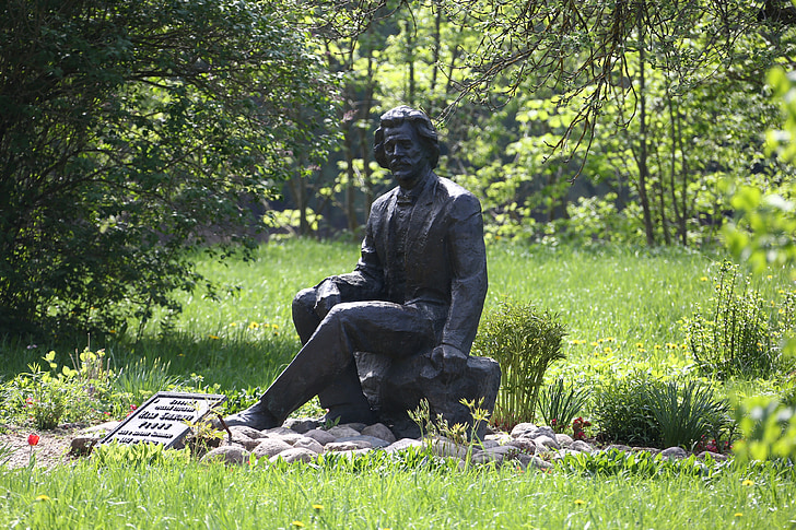 Biélorussie, Répine, zdravnevo, statue de, Ilya Repine, artiste, Russe