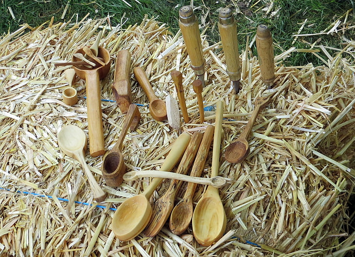 wood, wood tableware, carving, hand labor, straw, tool