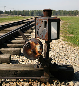 point de commutation, chemin de fer, piste, levier de points, lampe-témoin, Birkenau, camp de concentration
