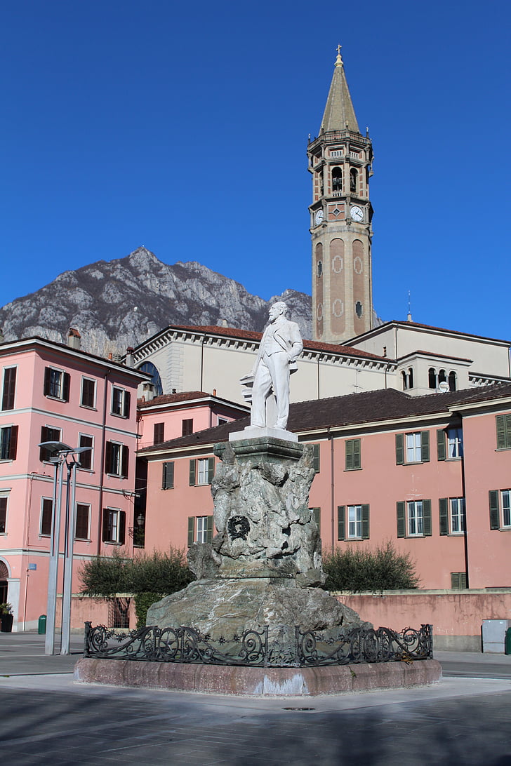 downtown lick, statue, campanile, historical centre, piazza, architecture, italy