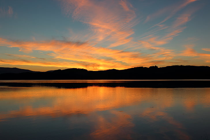 clouds, dawn, dusk, lake, nature, reflection, silhouette