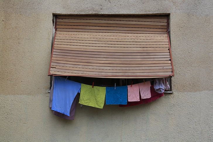 montenegro, podgorica, flats, laundry, washing, drying