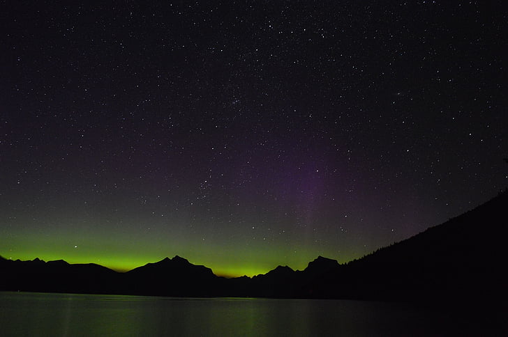 Aurora borealis, natt, norrsken, natursköna, vatten, reflektion, silhuetter
