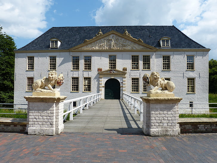 Dornum, Schloss, Wasserburg, Orte des Interesses, Brücke, Löwe, Abbildung