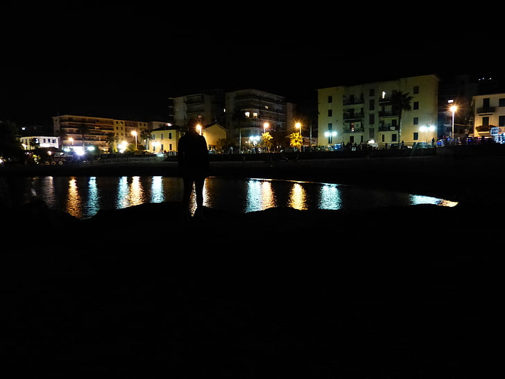 Ventimiglia, stranden, På natten, Lido, Bank, havsstranden, reflektioner
