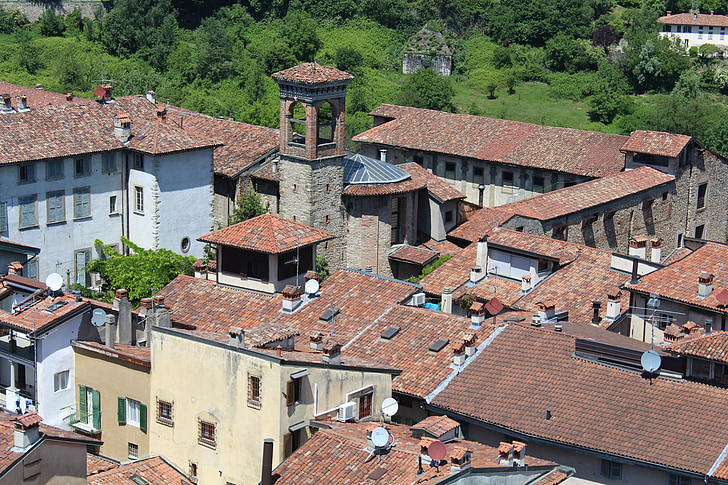 Bergamo, jalo kaupunki, historiallisessa keskustassa, Lombardia, Italia
