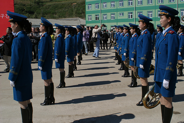 парад, жени, Северна Корея, музика