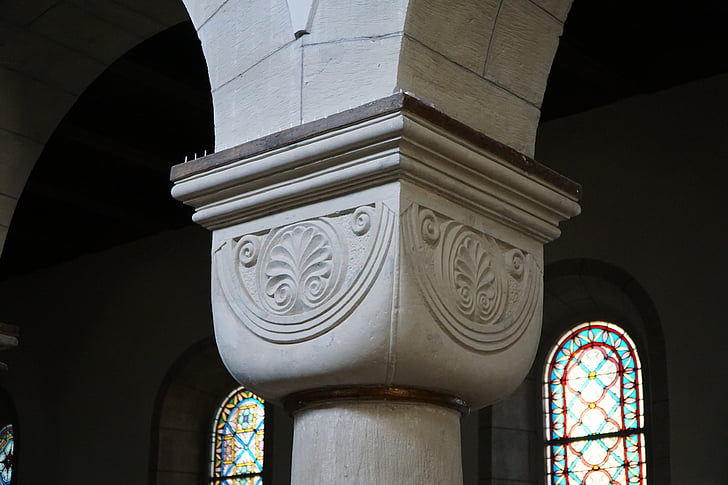 cushion capital, romanesque, church, romanesque church, pillar, window, architectural style